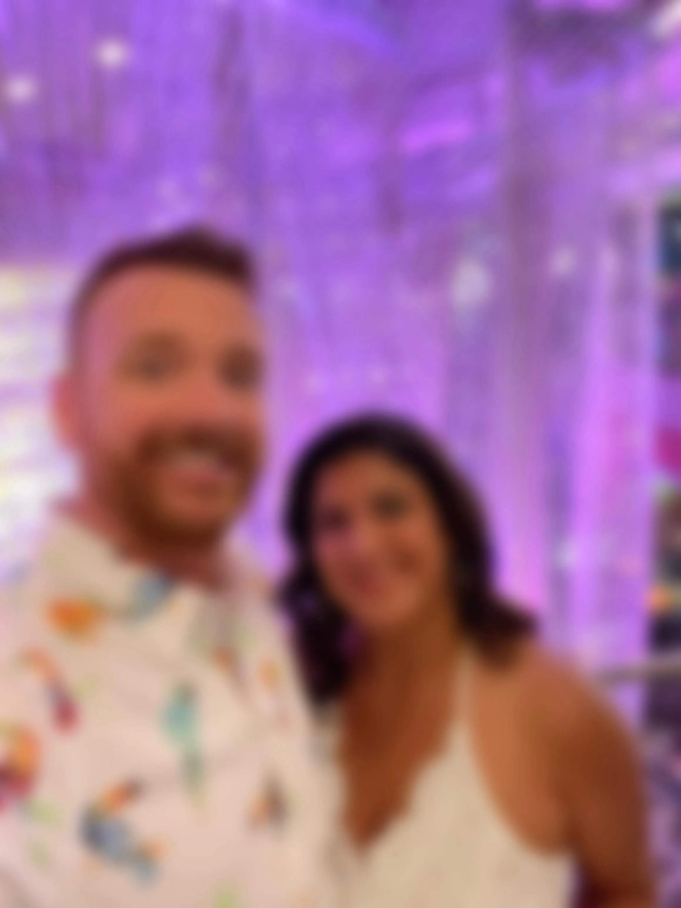 Gonna be on Broadway tonight. Any couples wanna grab a drink?!!