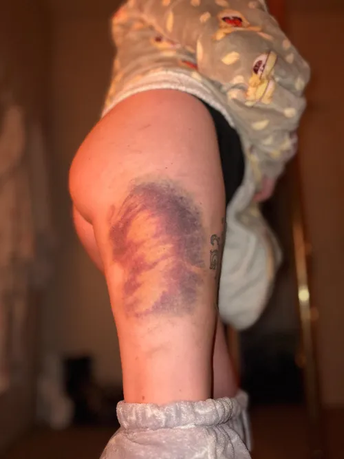 These colours suit me… need some more decoration