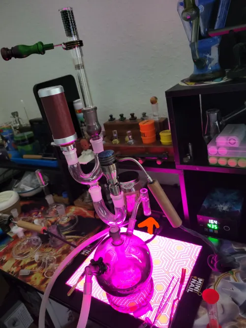 To the guy with the 3 vapes, I raise you a dab nail