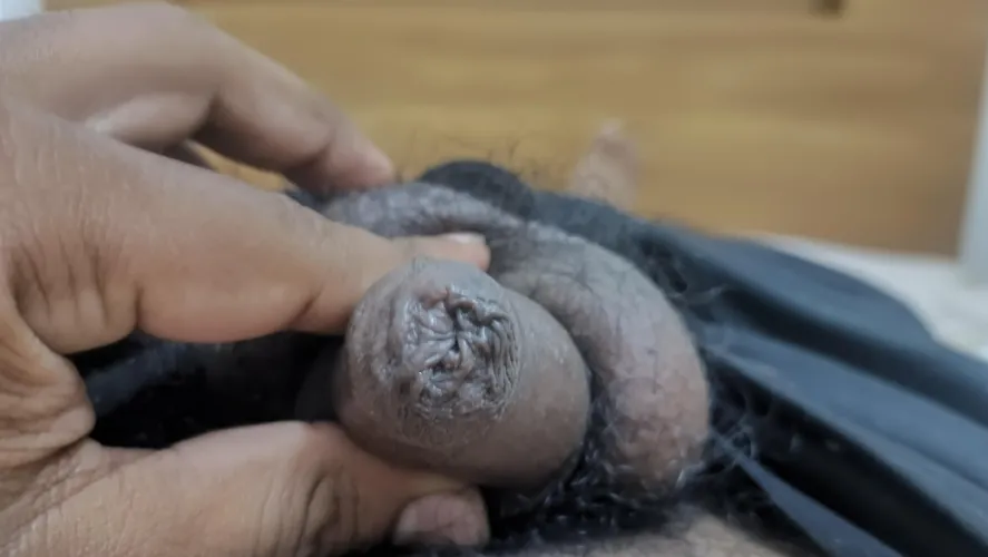 23M horny af, anyone wanna exchange their irls with me ;)