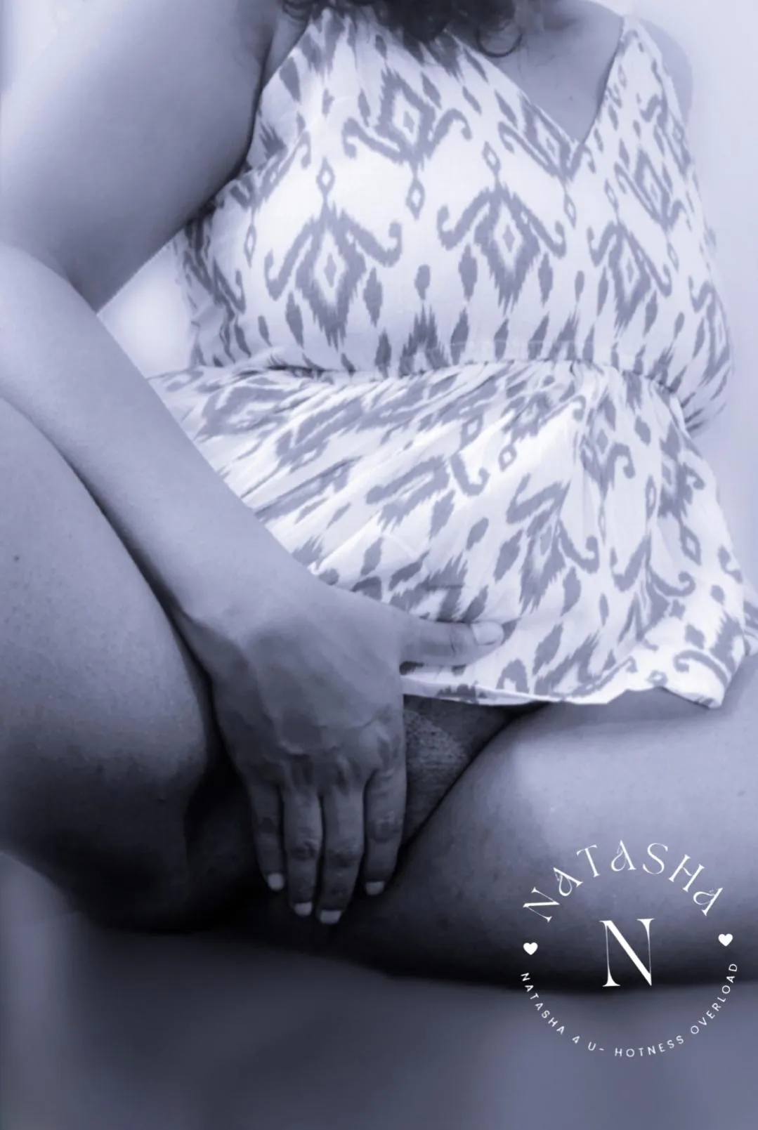 Horny desi wife rubbing 🐱