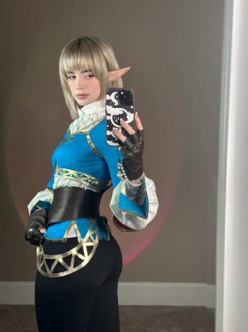 My Zelda cosplay, hope u like it! hehe