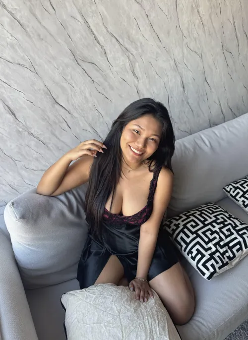 Will you ever consider dating a juicy Thai?