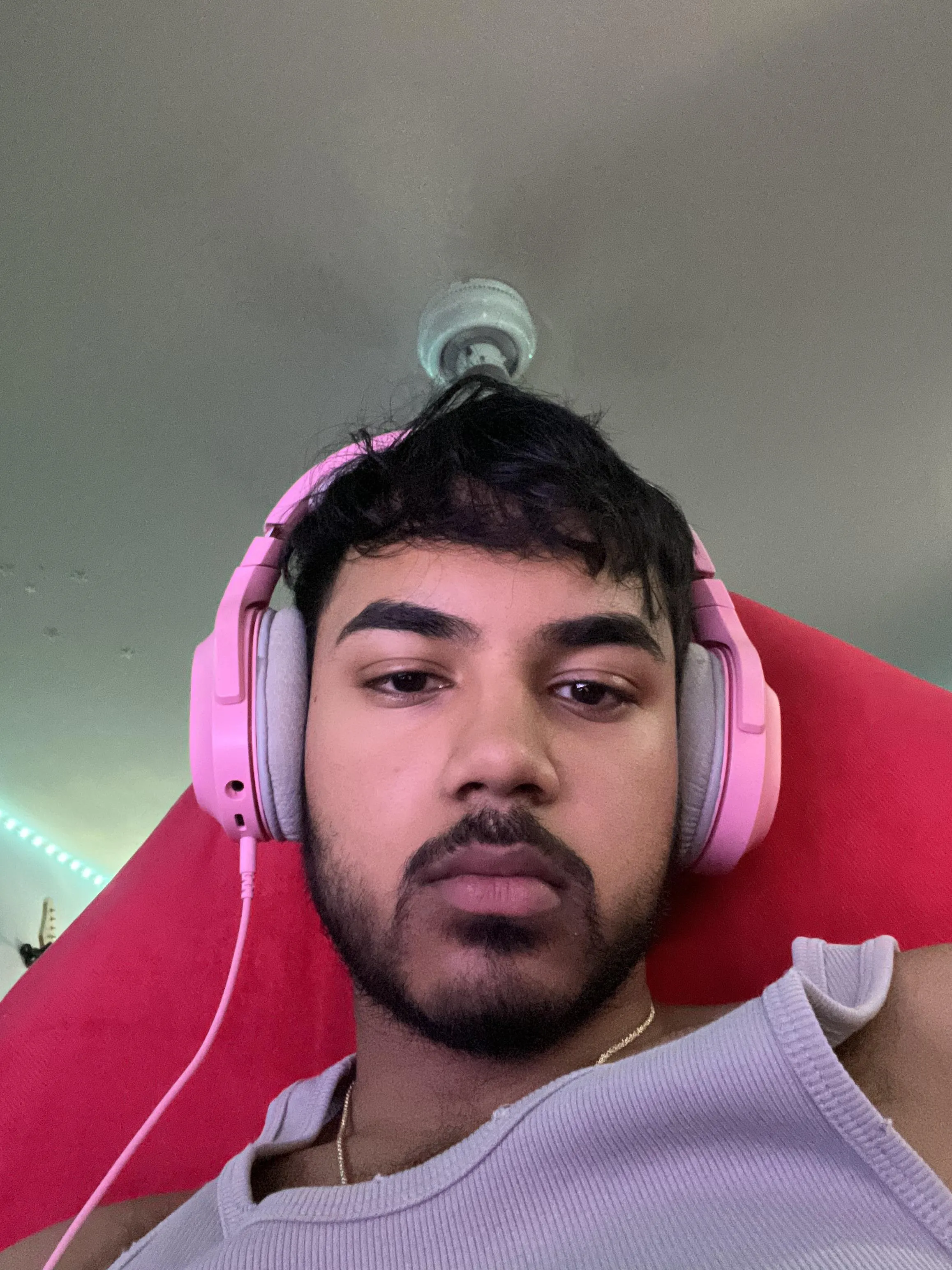 [21] Attractive Hung Latino college student for play with a couple or single Female Tonight