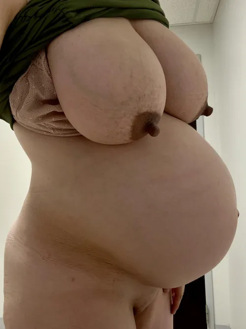 Just a little veiny and about to pop!