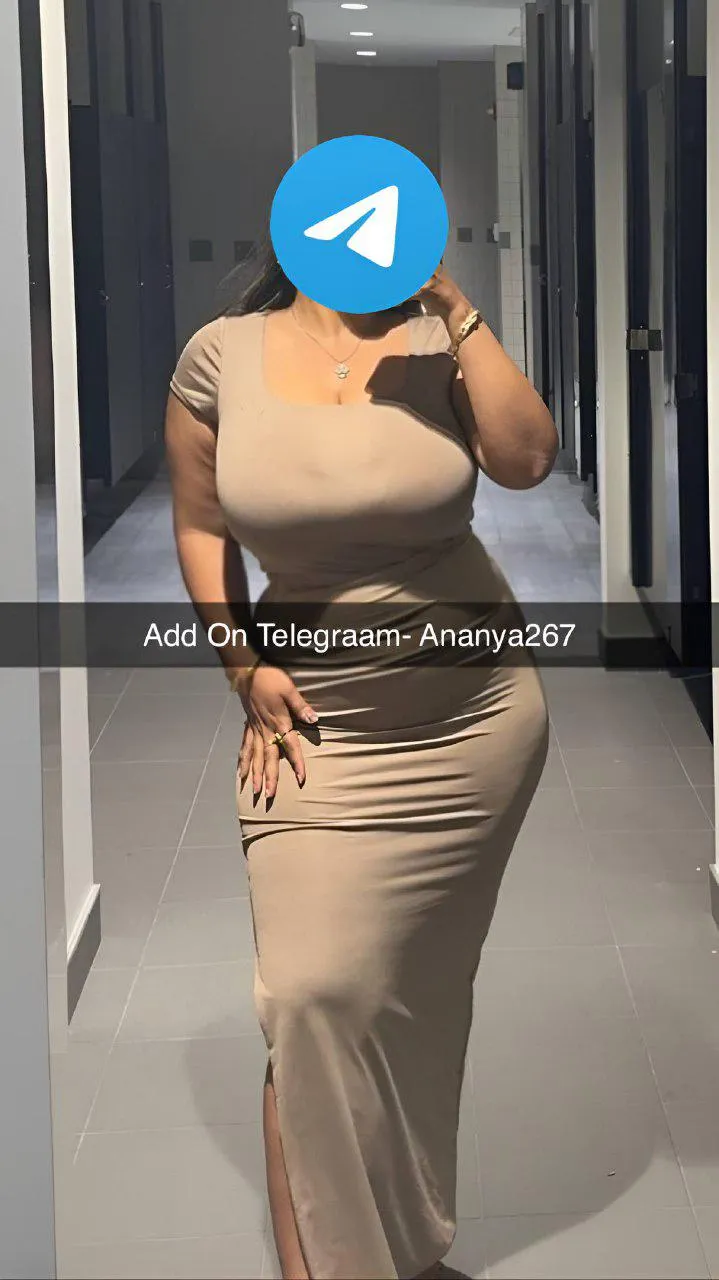 Laying in bed, bored and a little horny… anyone up for some naughty talk? ( F )