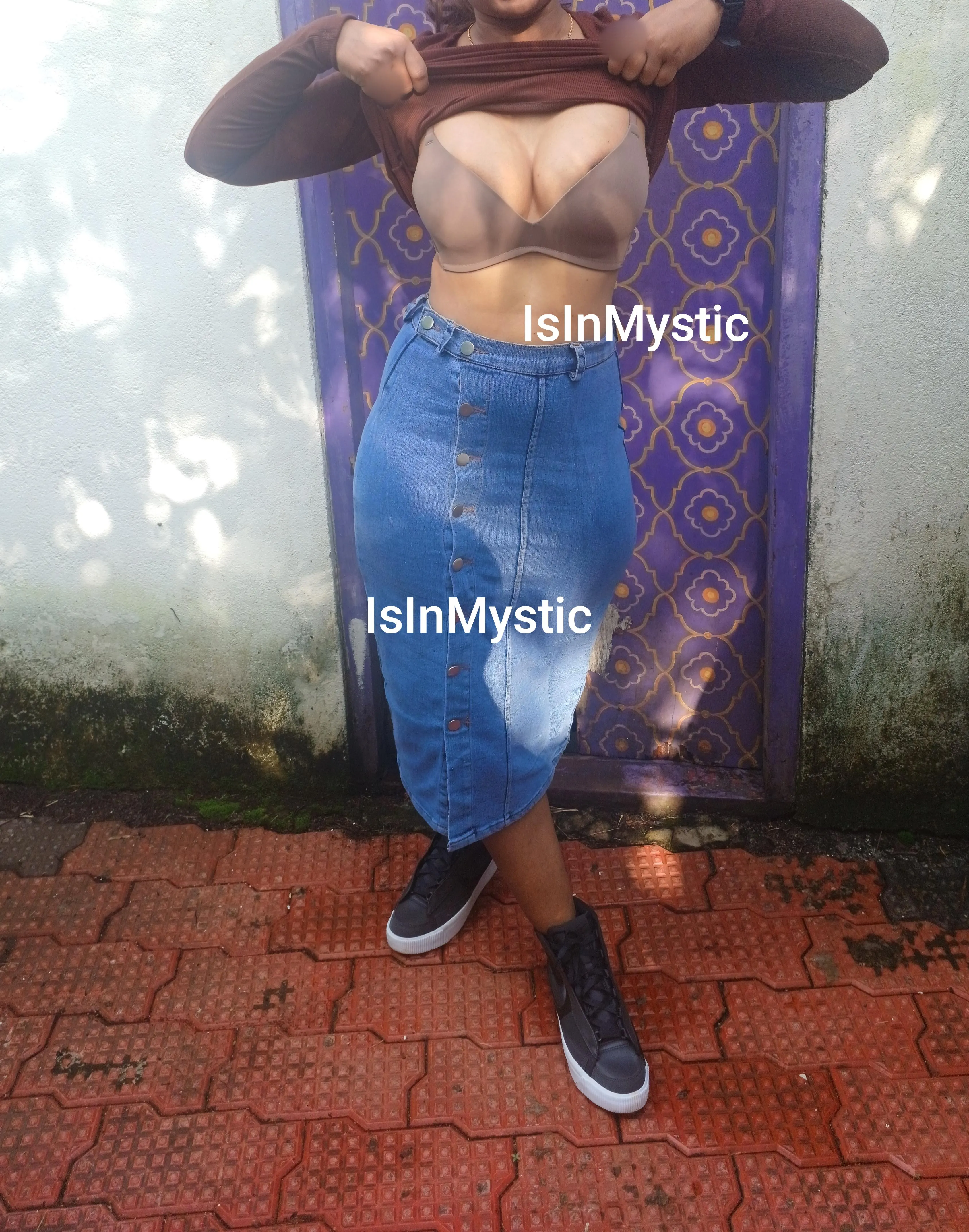 25M/25F couple teasing with a cheeky nip slip! C4C C4F