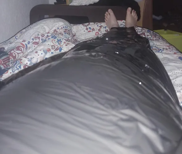 My first self Wrap in a few months... Nice and tight. Gonna stay like that 4 to 6 hours hehe