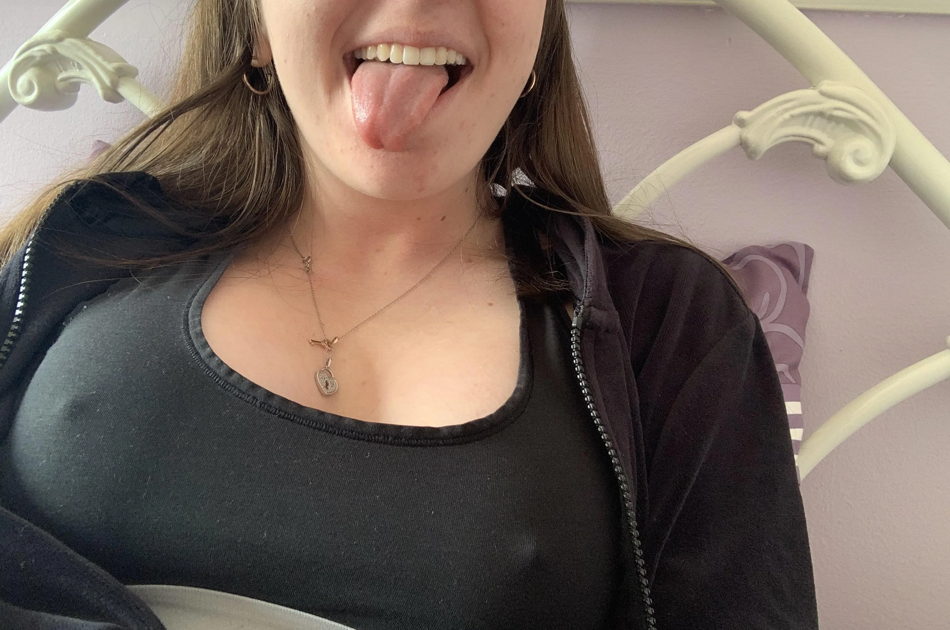 Nothing to see here…😅😇