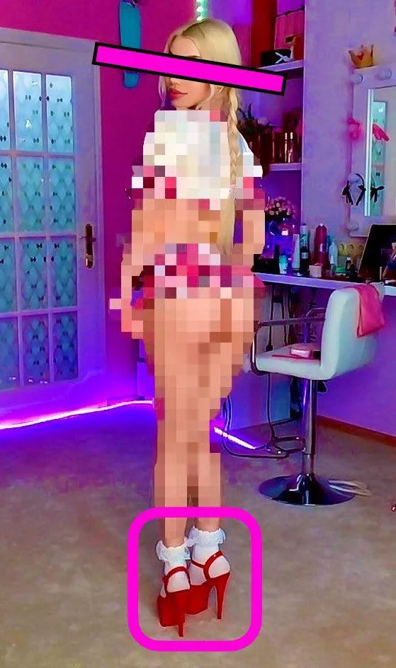 Only a real loser could get off to a pic of Alice Delish that’s so pixelated it looks like she’s built out of Legos.