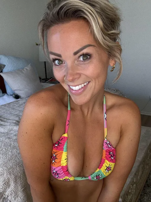 Super fun sized milf