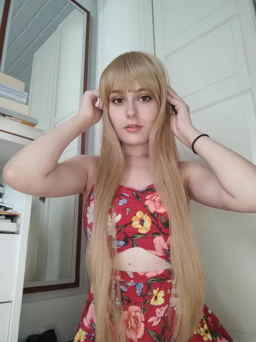 That little cock does nothing but bore me...