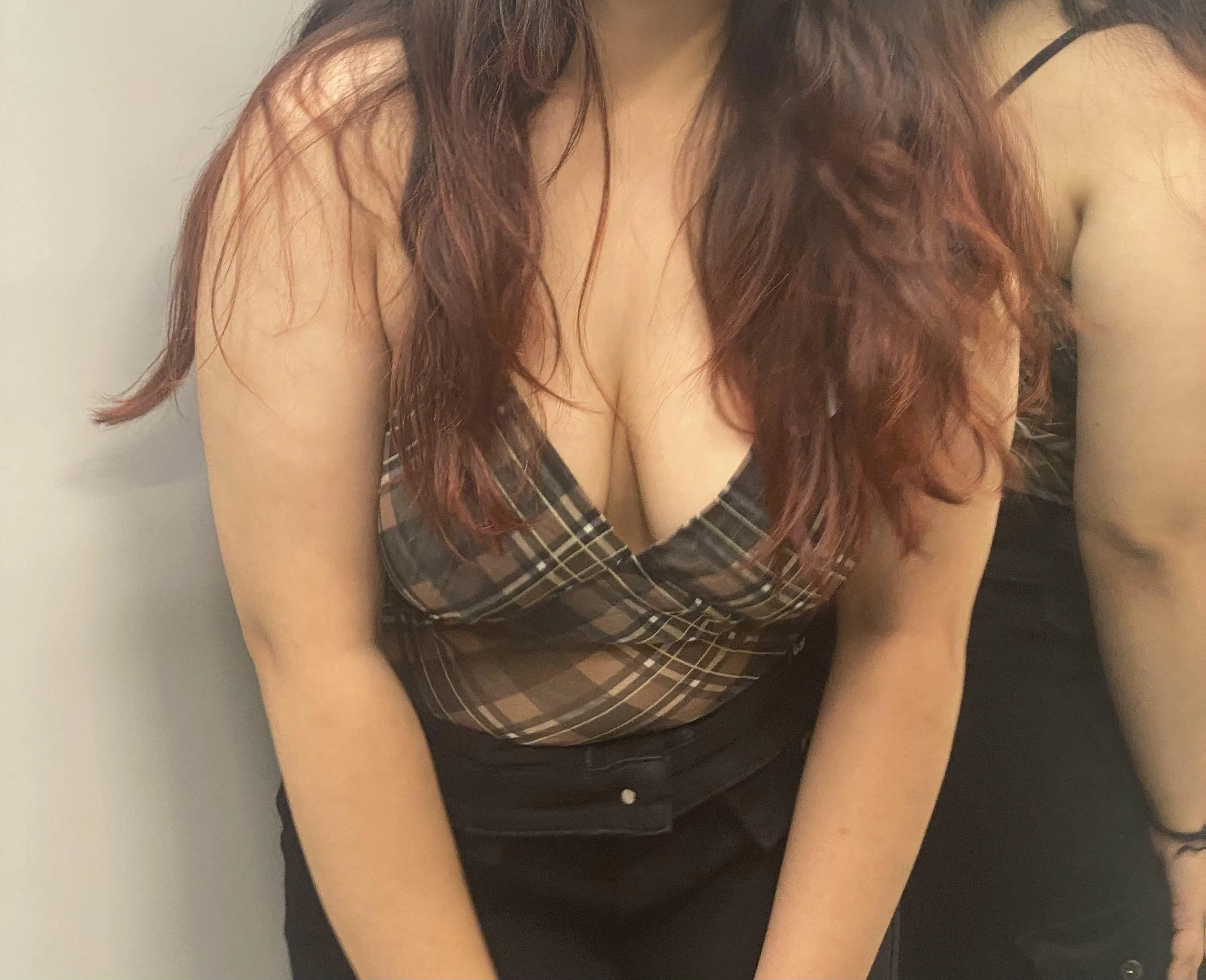 Upvote and I’ll send you a nude in dm