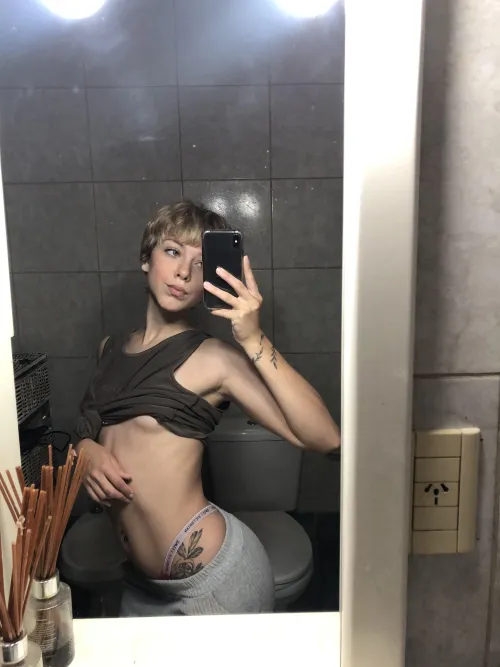 Whoever votes up gets more ;)