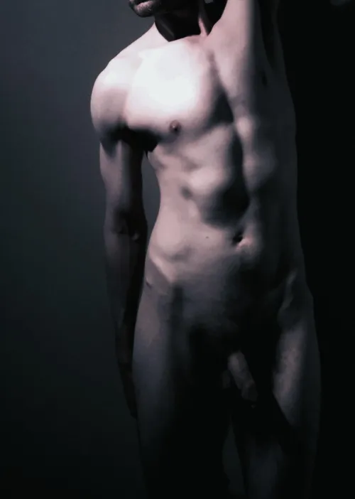 M 36 Arty full body nude