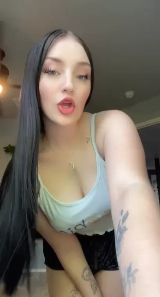 Should I fuck a random redditor who reacts to this 🤤😉