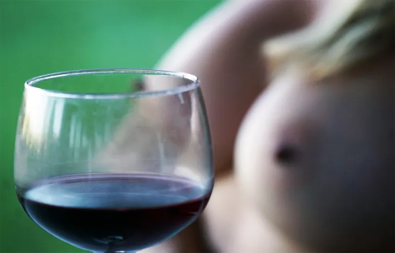 Naked drinking outside is the best!