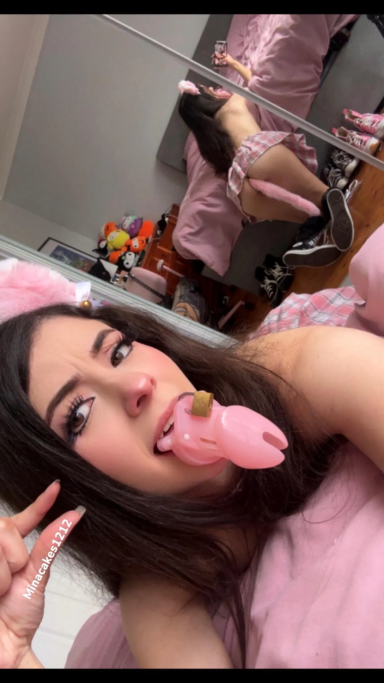 Oops kitten swallowed your keys now she owns your cock