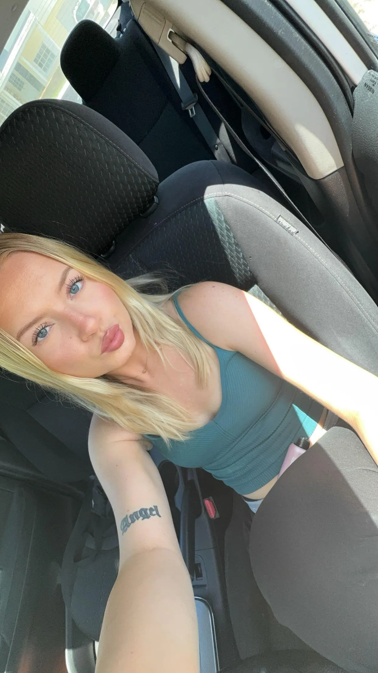 Come chat with me babe link in comments 😘