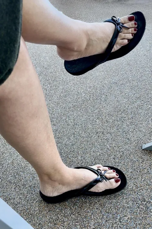 Feet, toes, arches or wrinkles?  Which is your favorite?