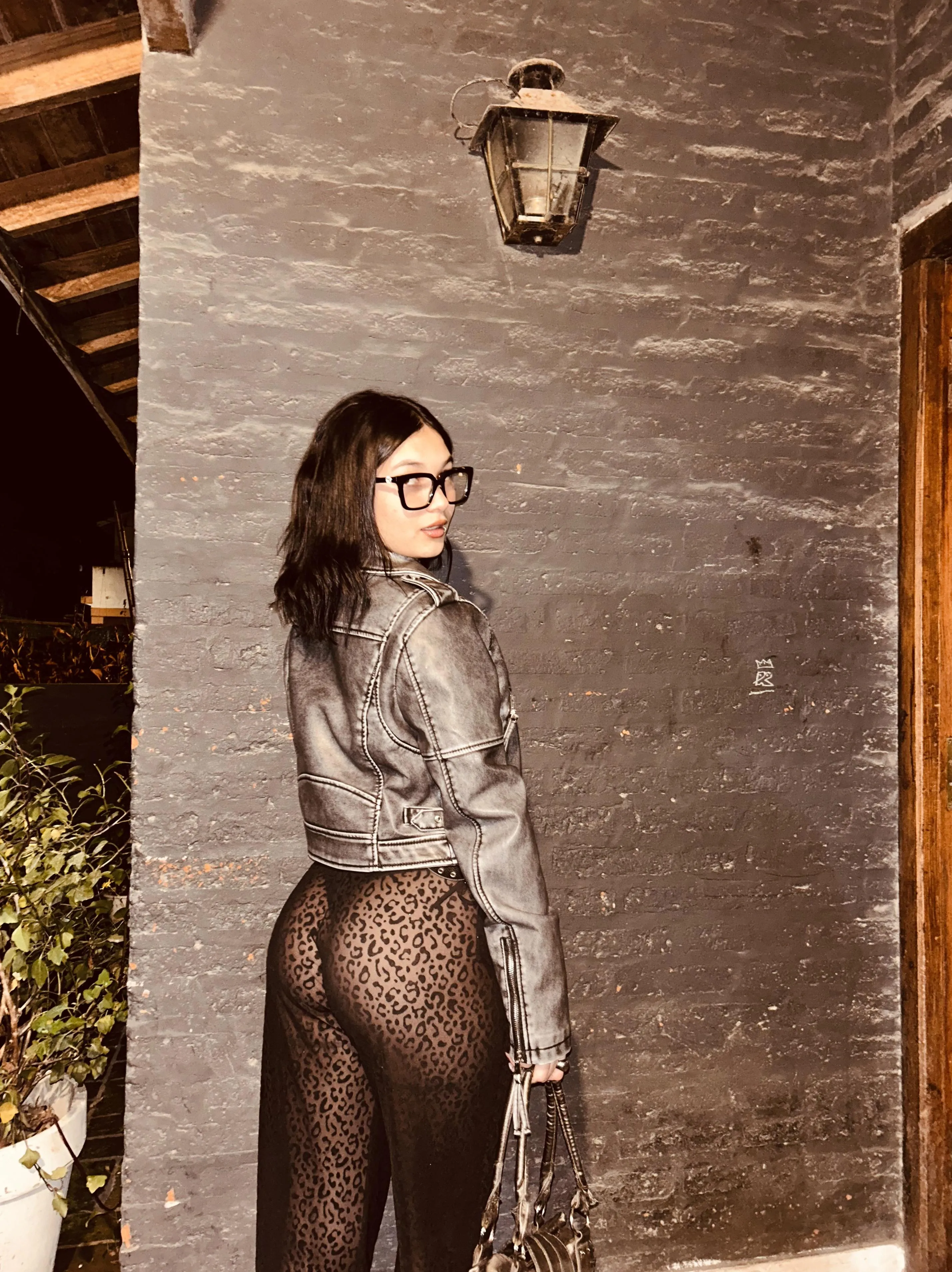 I feel naughty in this my solo date night oiutfit