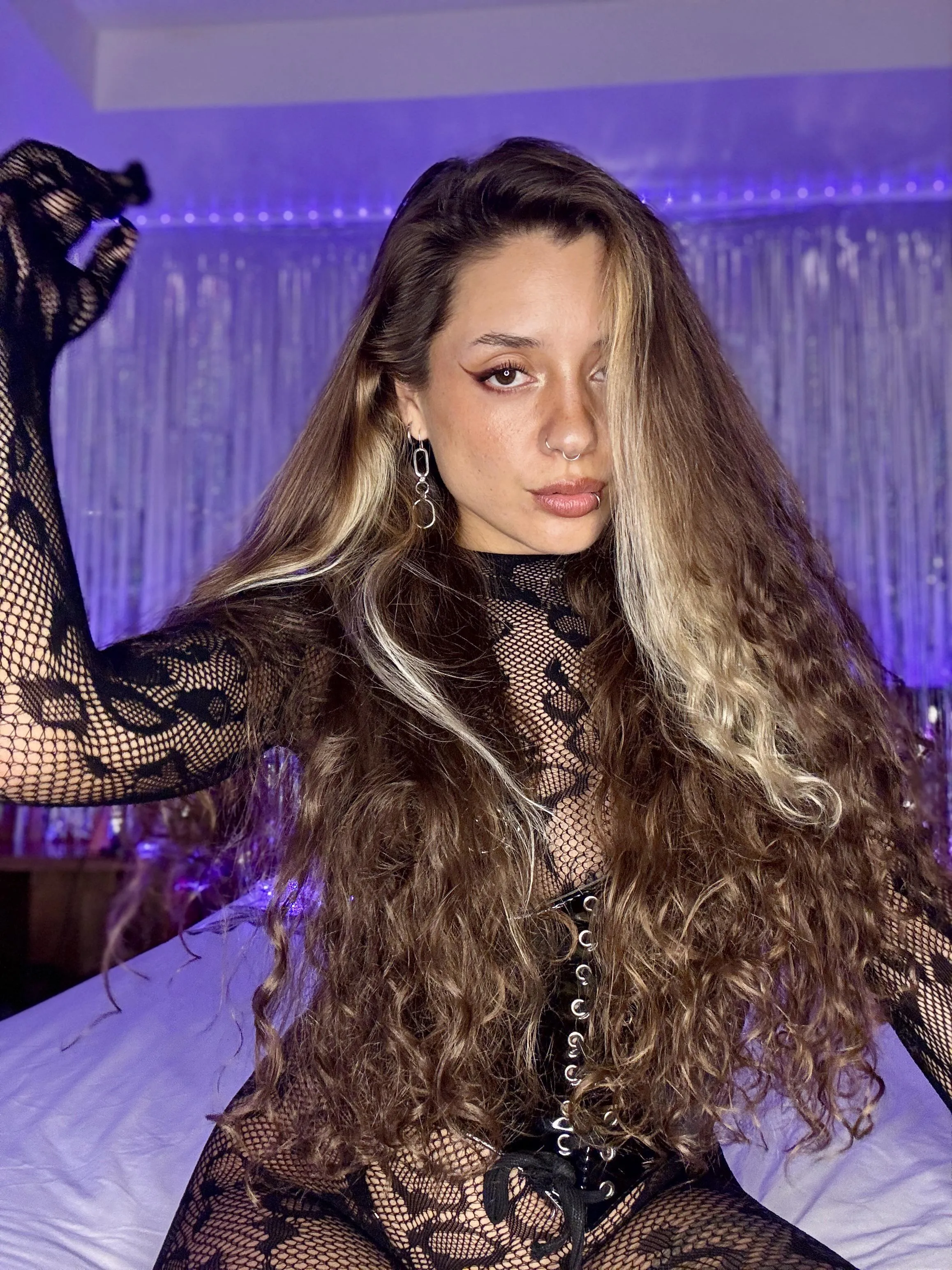 Worship my curly hair