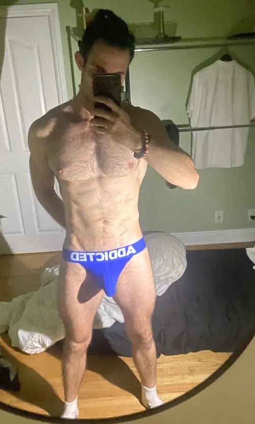 Anyone with bulge underwear kink ?