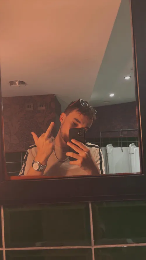 Brit master here, subs drop me a message to get your piggy banks drained. Also have snap @kiranbc123