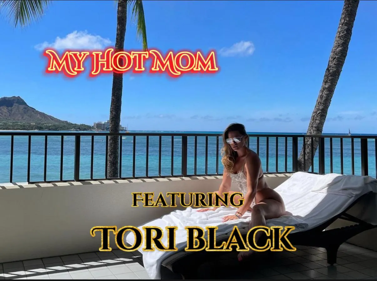 My Hot Mom (1-7) 324 slides