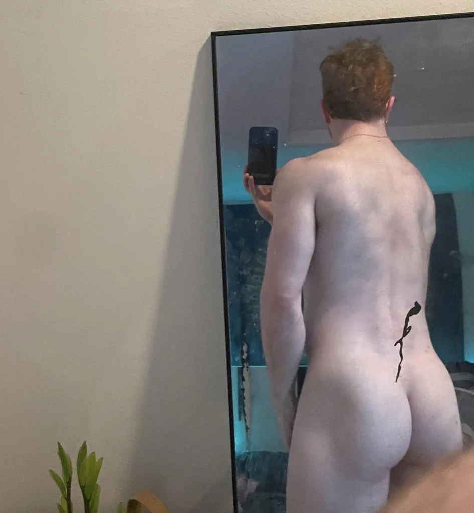 How many of you are horny for ginger ass?