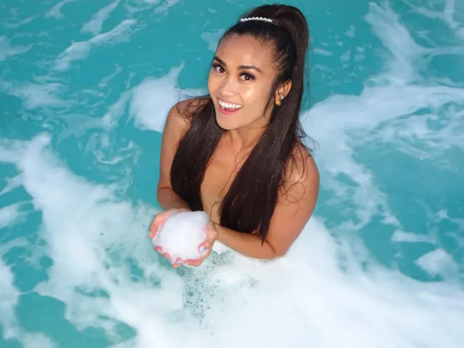 It seems pretty quiet here, I'm ready to breed 😉