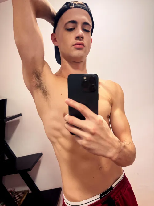 Take a sniff 💪👃