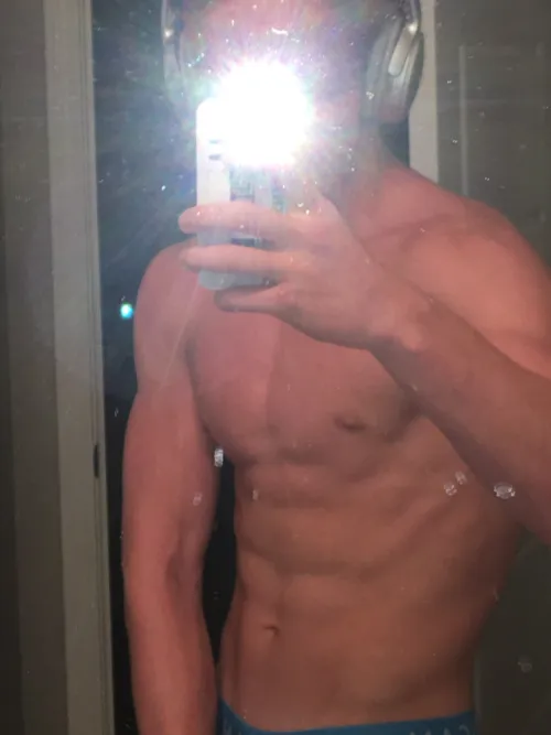 23 (M) 4 F in ankeny area