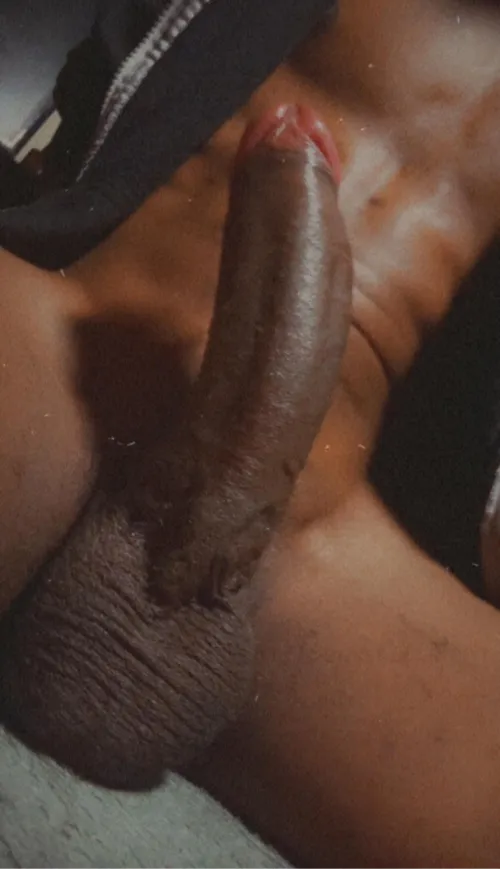 Cum get your prize🖤