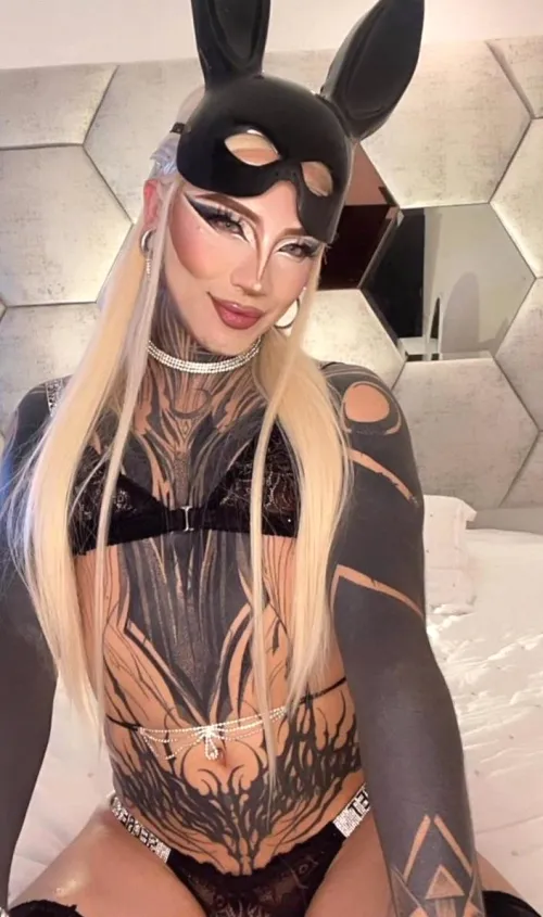 First word that pops in your head when you see this? 👀