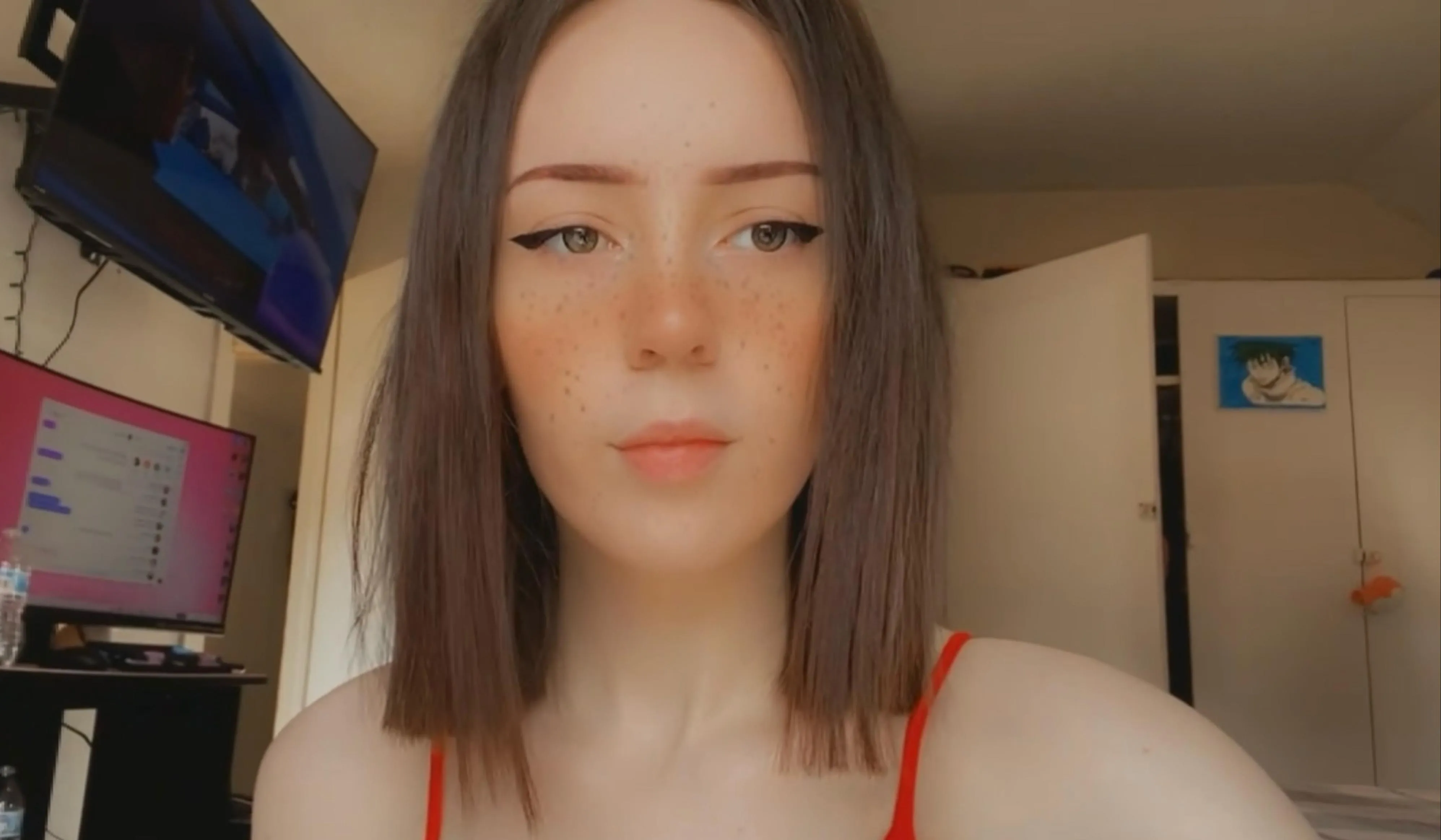 Hey! Im Lillie and Im doing BOGO on my week and month! I’m 20 and love making new connections! GFE only. $75/week or $160/month. Yes, I’m real! and yes, I can verify!