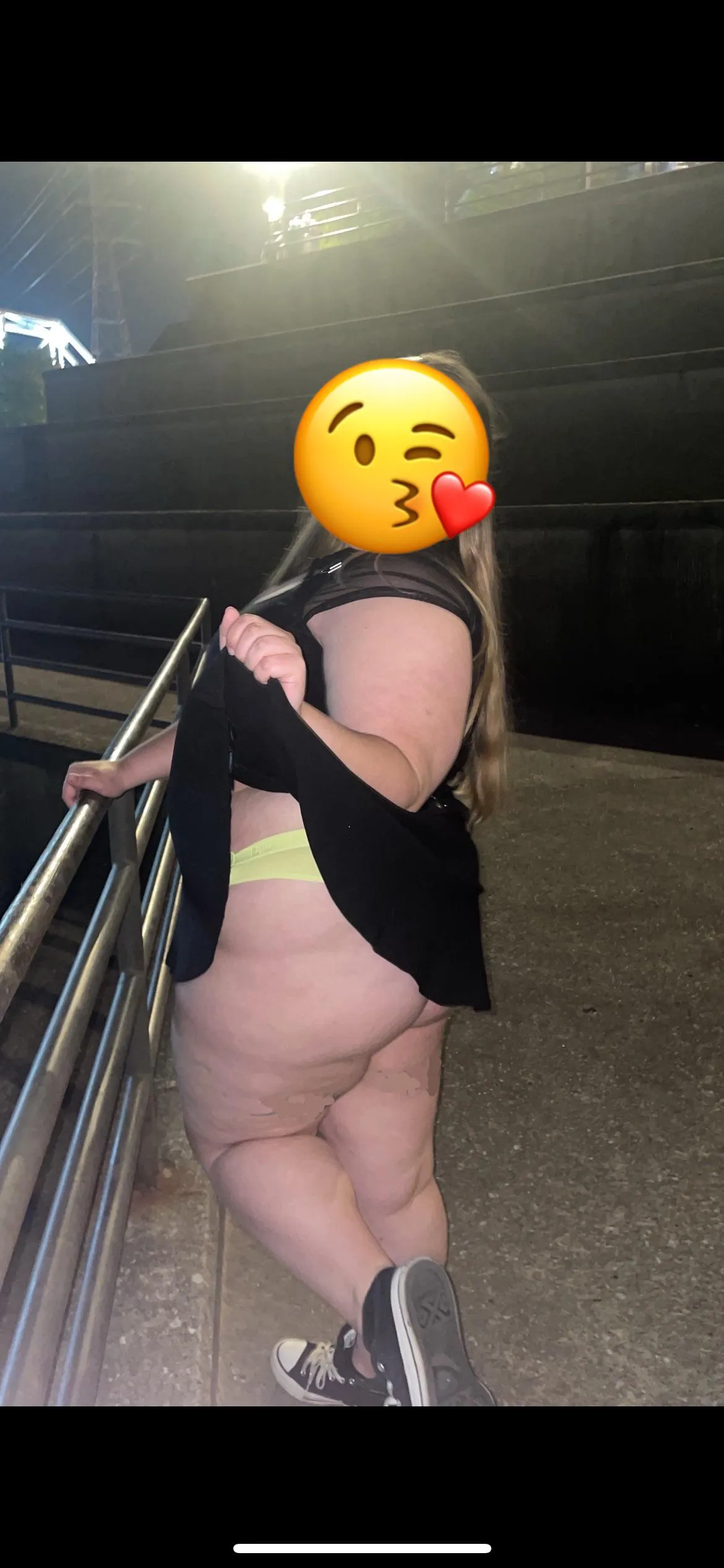 i love when they stare at me