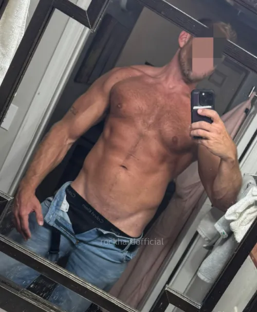 Midriff and a little more, how's the view?