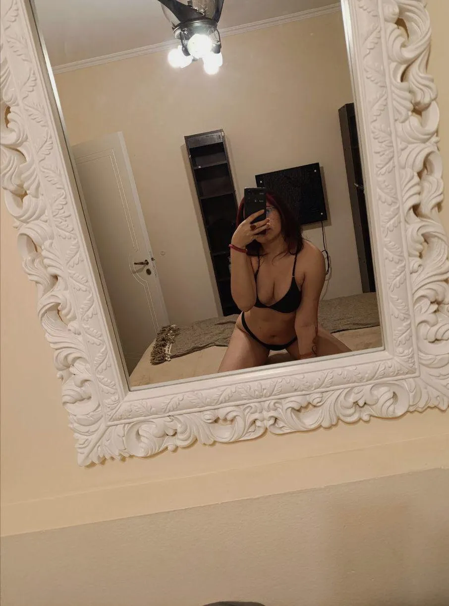 eyes that dare, hands that follow