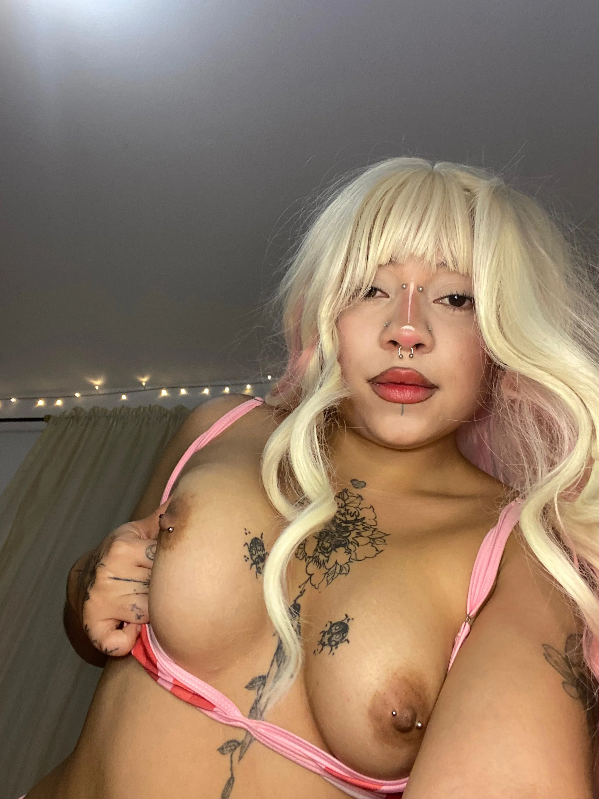 i wish you leave your warm cum on my tits🥵