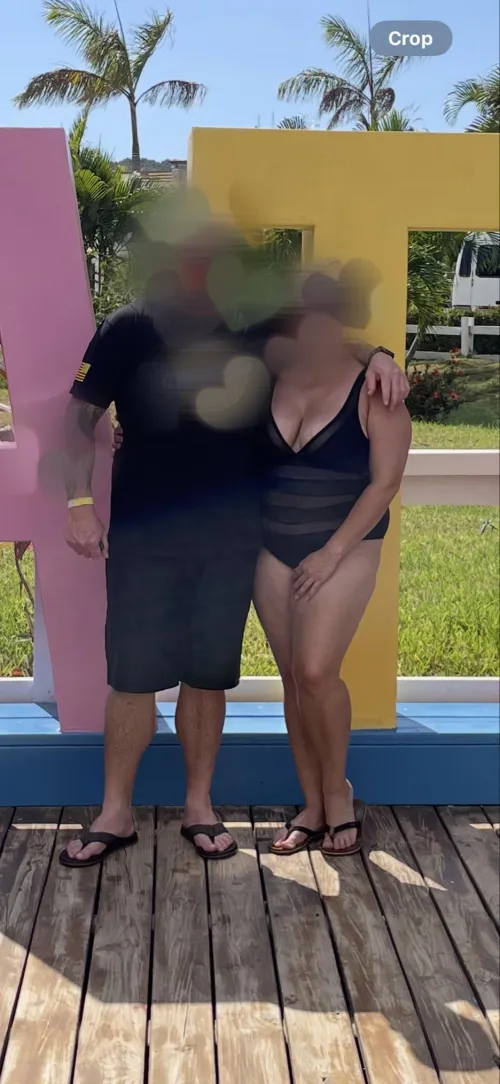 38/38 (MF4MF,F) no single males. Newbies starting at The Sweet Spot Friday 8/8