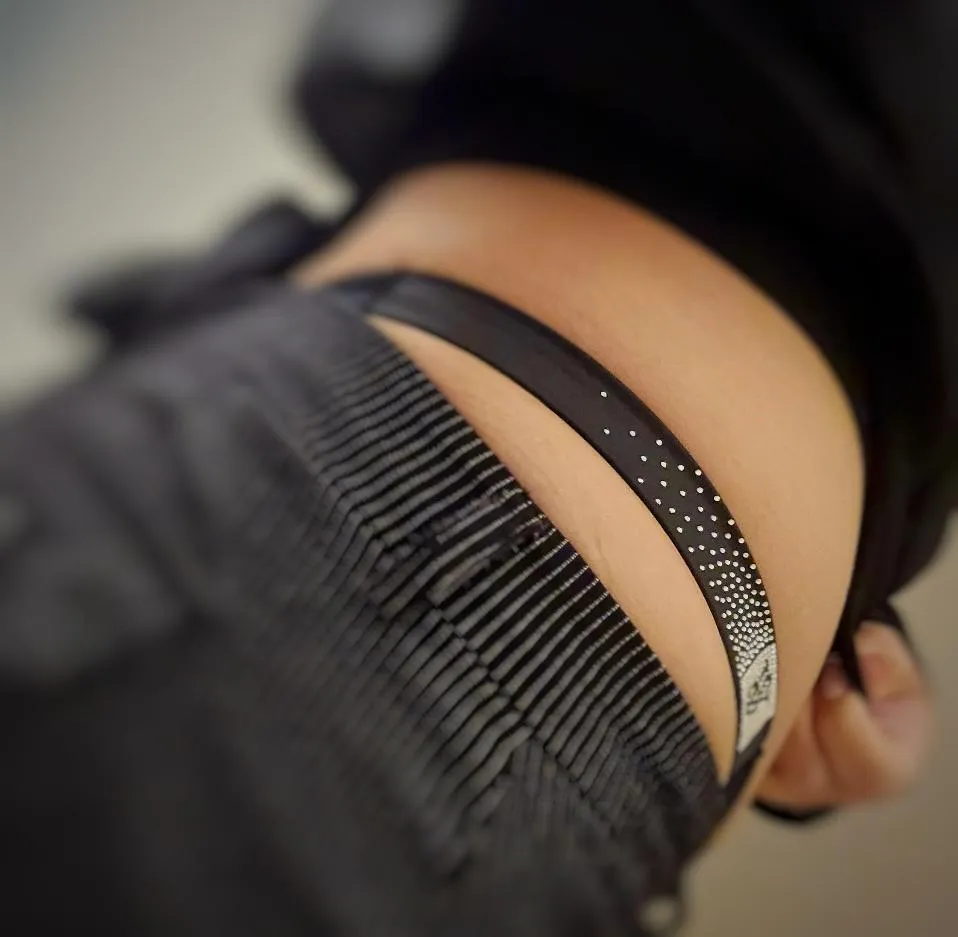 Black on black 🖤🖤