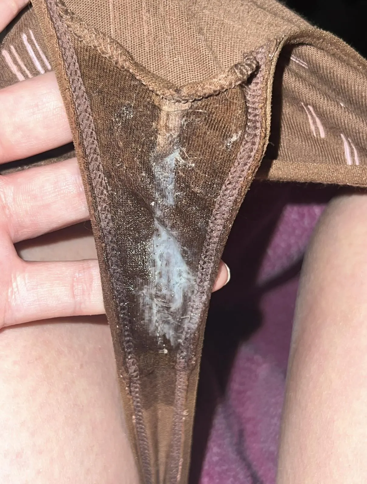 Cum and clean up my sweaty cum filled panties 😈 (gusset peek!)