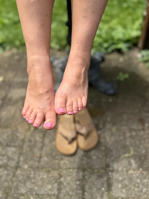 He said if I sat on the table he would rub my feet