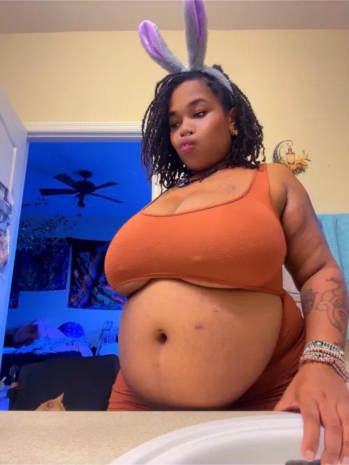 Little bunny here ready to eat all your candy 😋🐰