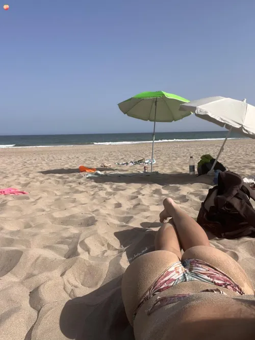 Sandy booty on the sandy beach