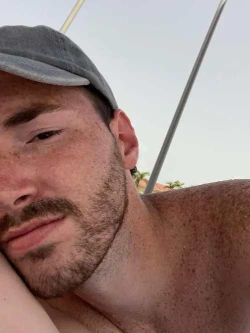 Southern teacher seeking a stress toy to drain