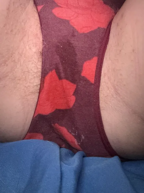 Still dripping into this pair 😏 💦 cum and pick a pair for me to get sweaty and wreck for you 😈