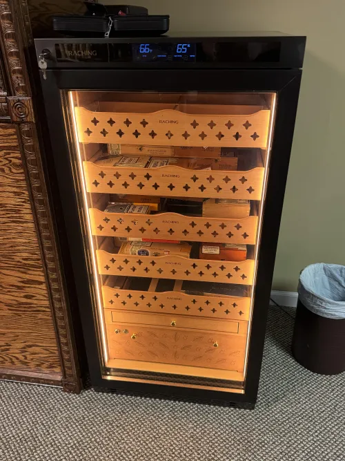 Storage in humidor without bag?