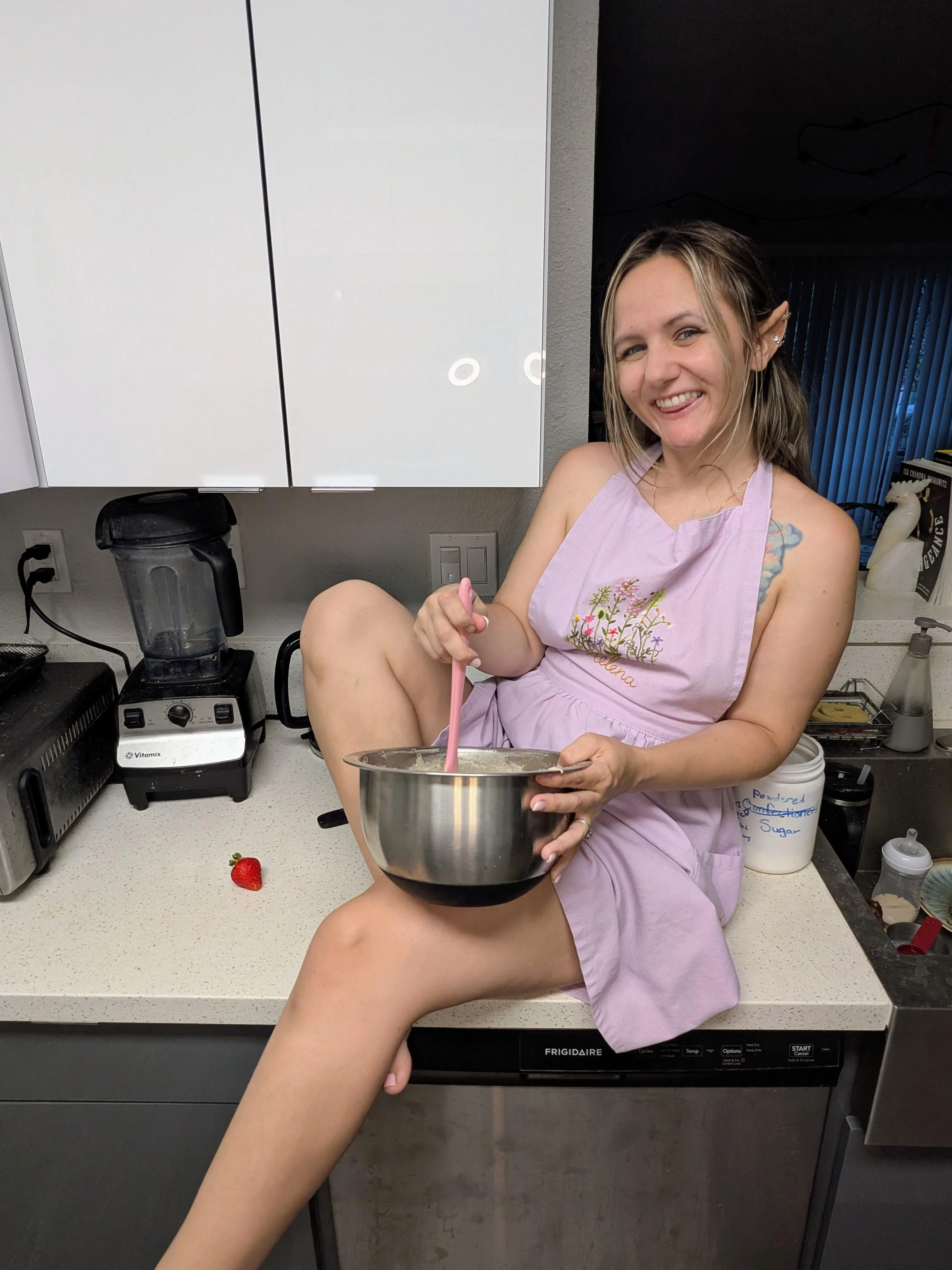 Your mail order house elf has arrived 💖